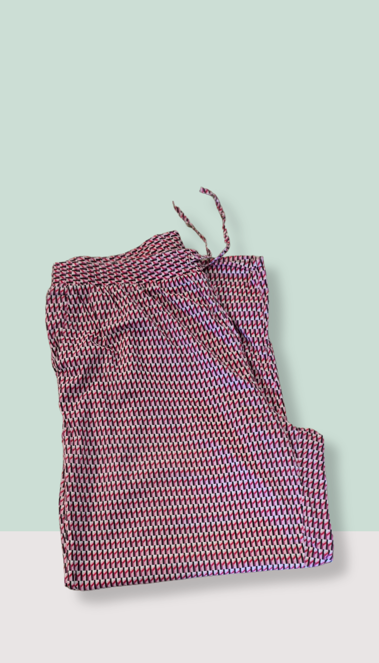 Lightweight Cotton ¾ Pants - Size 16