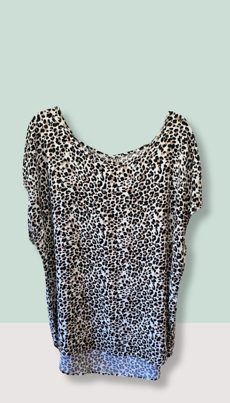 Leopard Print Top & Black Pants Combo – Approx. Size 16–18